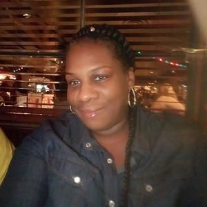 Meet your Posher, Tabreeka